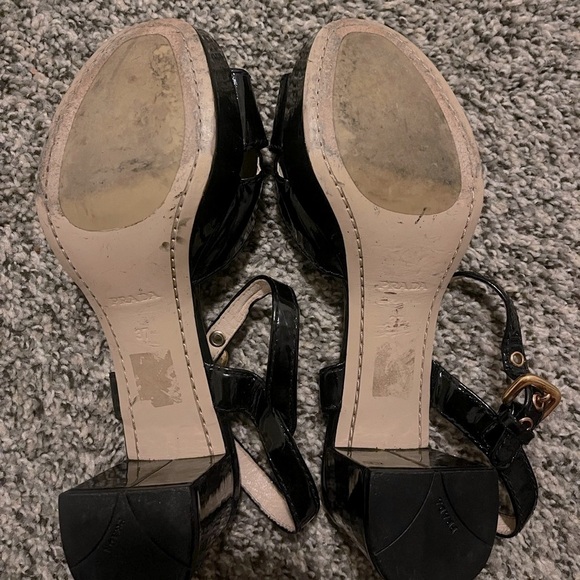Prada vintage size 6 heels - Picture 6 of 6